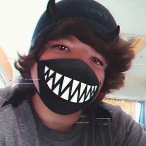 Meet your Posher, Larryd